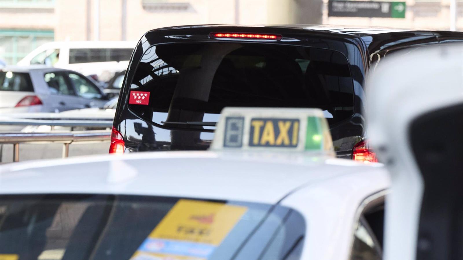 El taxi gana terreno frente a los VTC entre los madrileños
