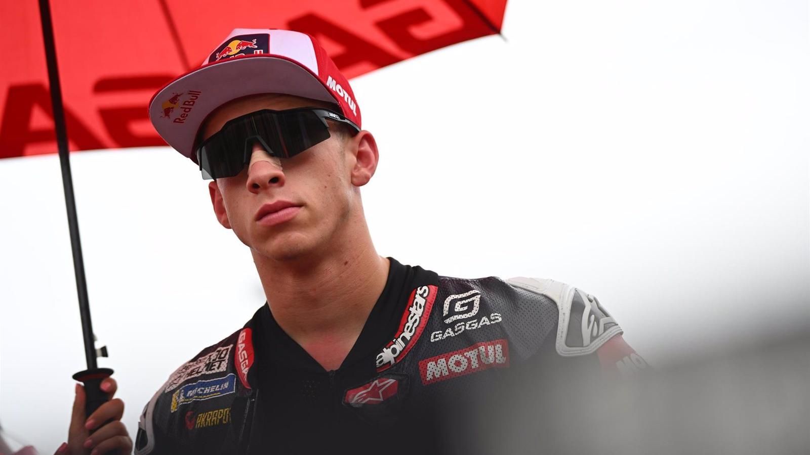 Pedro Acosta y Nerea Martí, homenajeados en el 25 aniversario del Circuit Ricardo Tormo