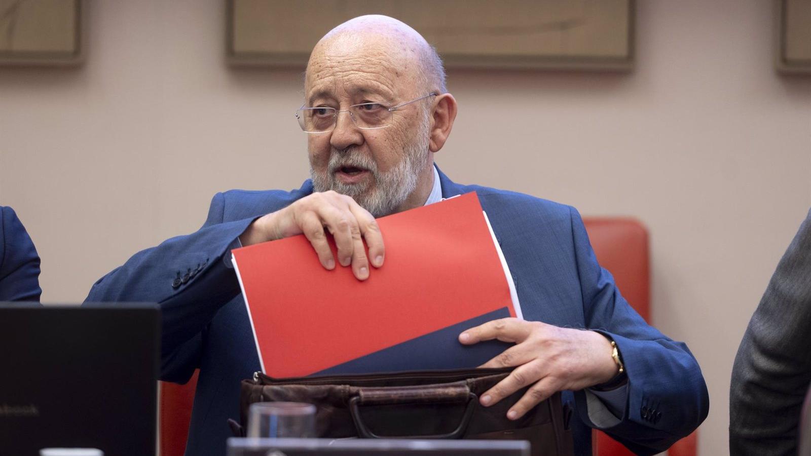 El PP impulsa una auditoría del CIS en la etapa de Tezanos