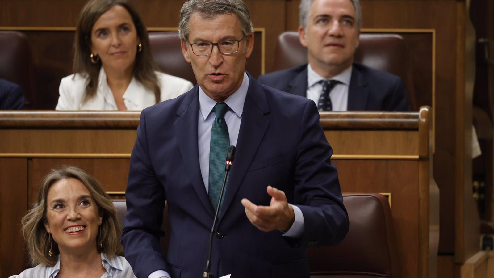 Feijóo respalda en Roma la política migratoria de Meloni y critica a Sánchez
