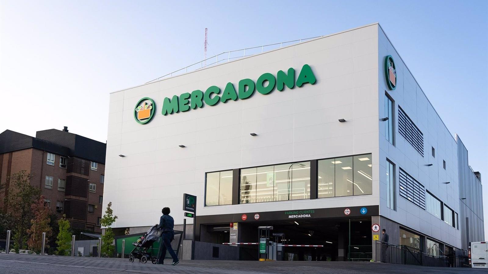 Mercadona abre un nuevo supermercado en Las Rozas y cierra su tienda en María Guerrero