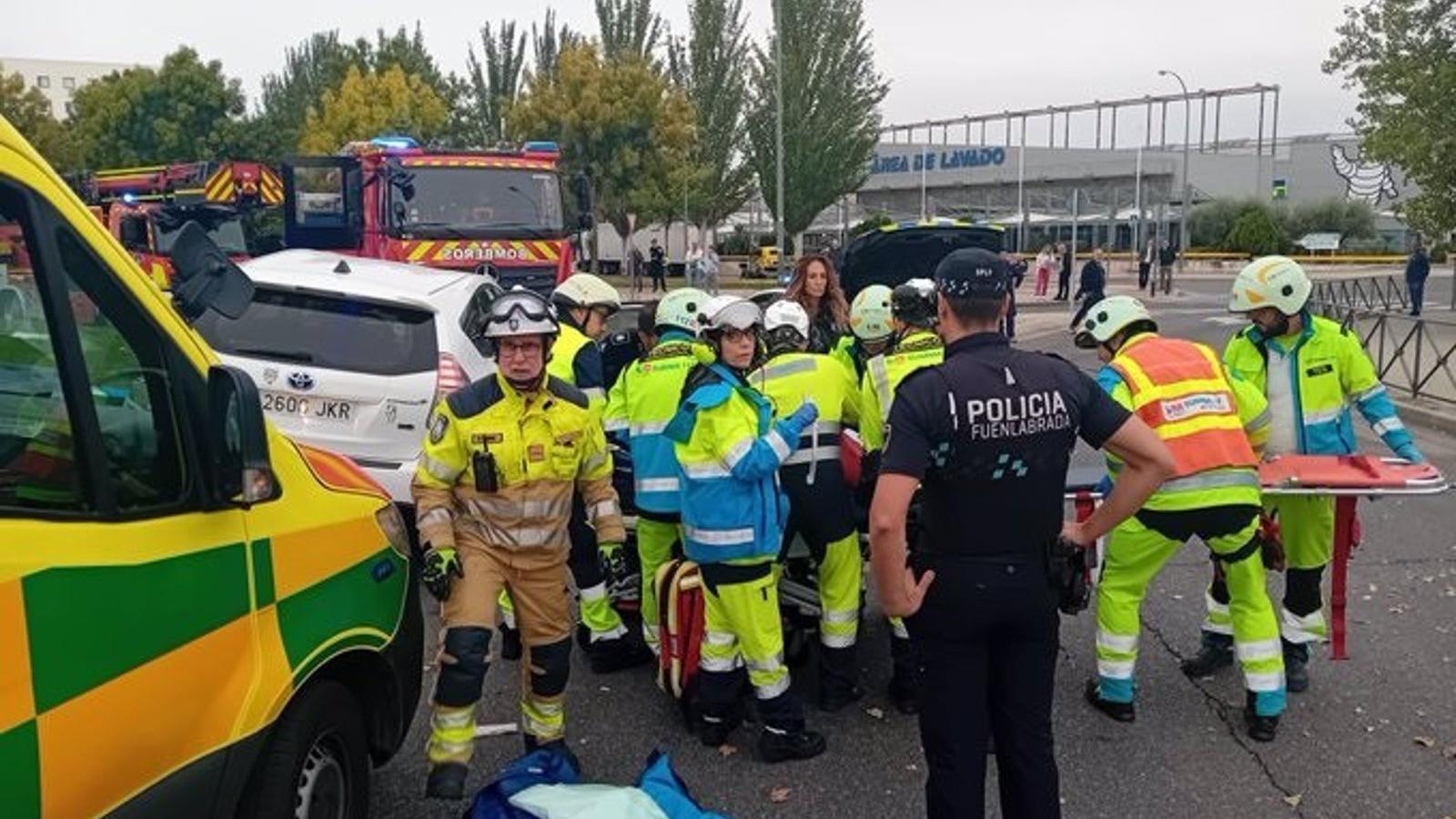 Una mujer en estado grave tras ser atropellada en Fuenlabrada al caer de su patinete