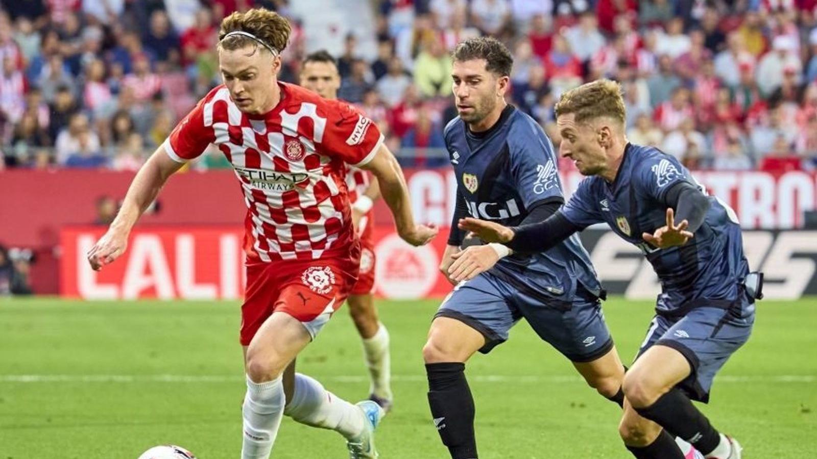 El Girona no pasa del empate ante un sólido Rayo Vallecano