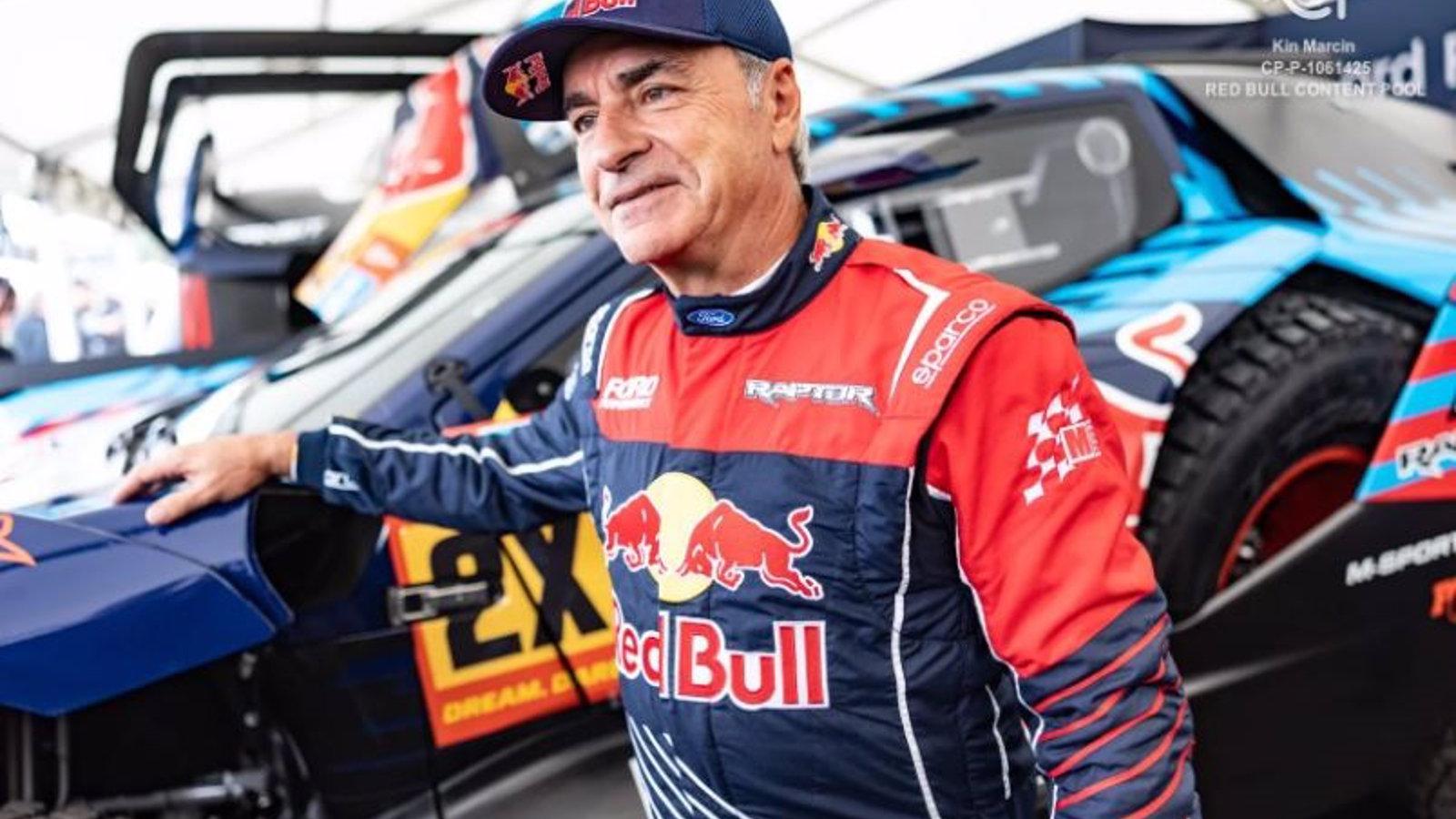 Carlos Sainz se prepara para el Dakar 2025 con un "valiente" proyecto junto a Ford