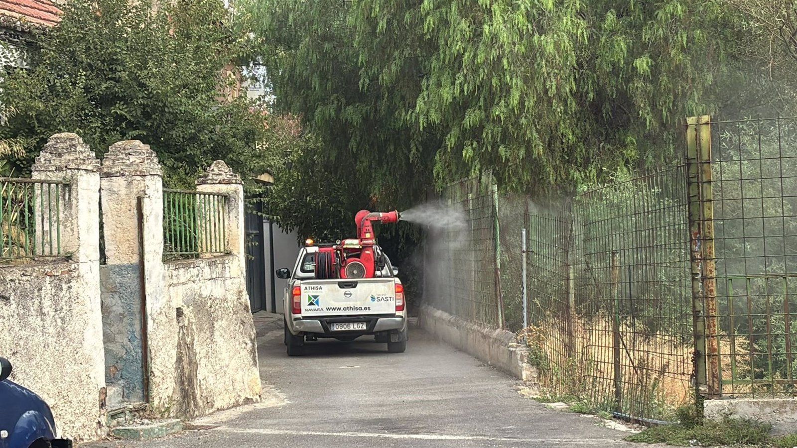 Detectan un caso de virus del Nilo en un caballo en Pinos Puente y se activan labores de fumigación
