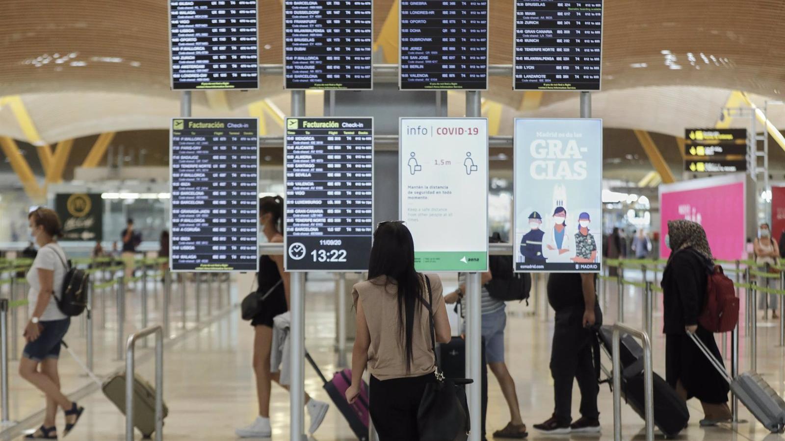 Barajas cierra septiembre con más de 5,8 millones de pasajeros, un 8,6% más