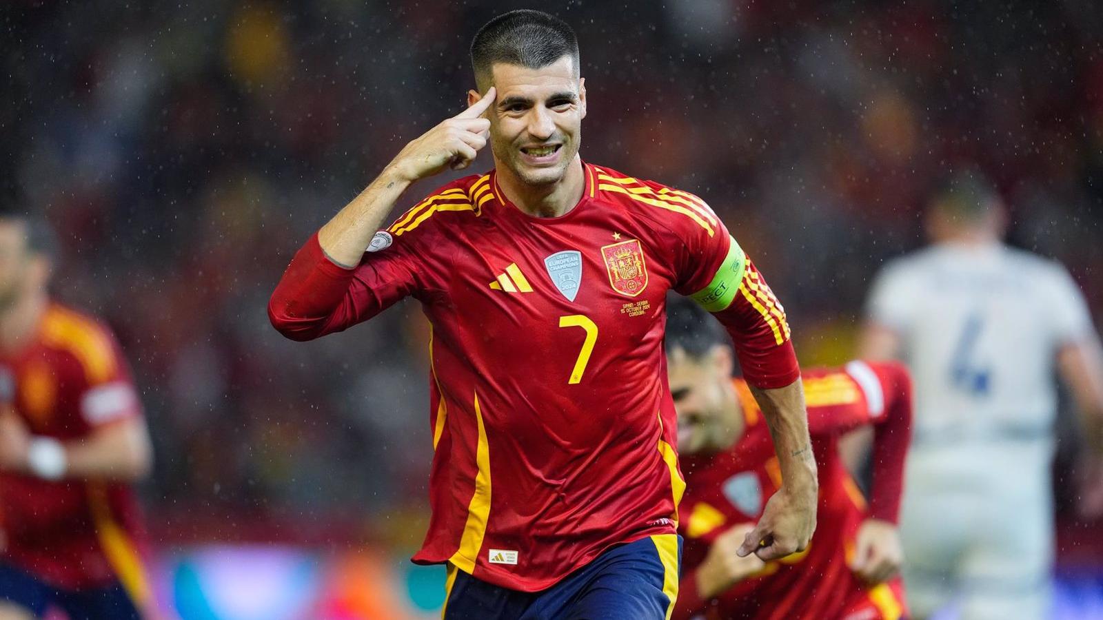 España vence 3-0 a Serbia y asegura su pase a cuartos de la Liga de Naciones