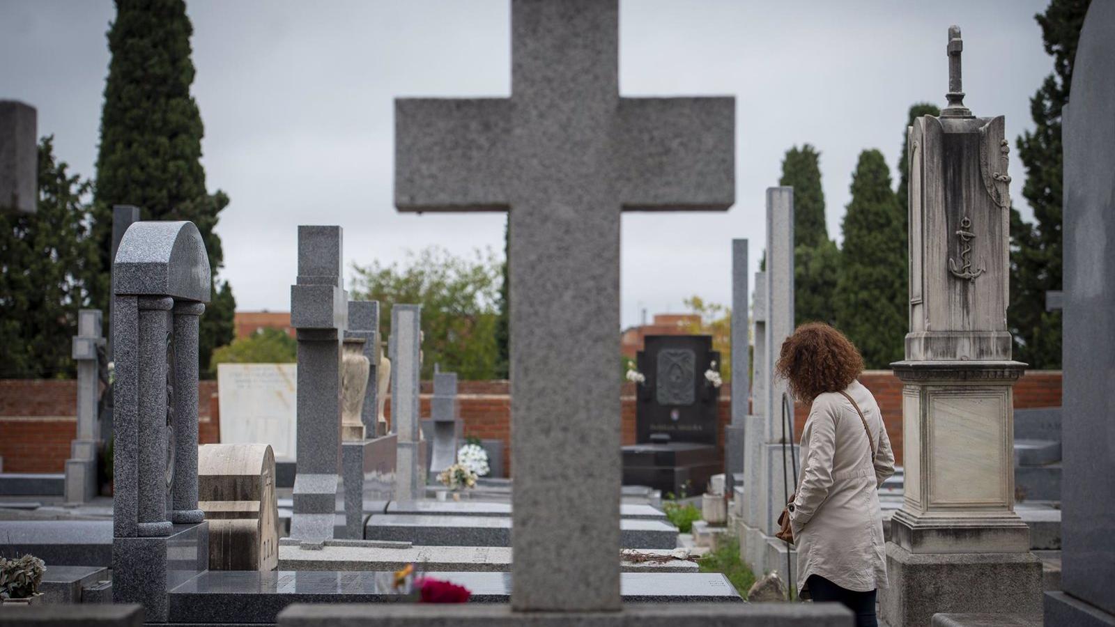 El cementerio de Torrejón amplía su horario por el Día de Todos los Santos y se refuerza el servicio de autobuses