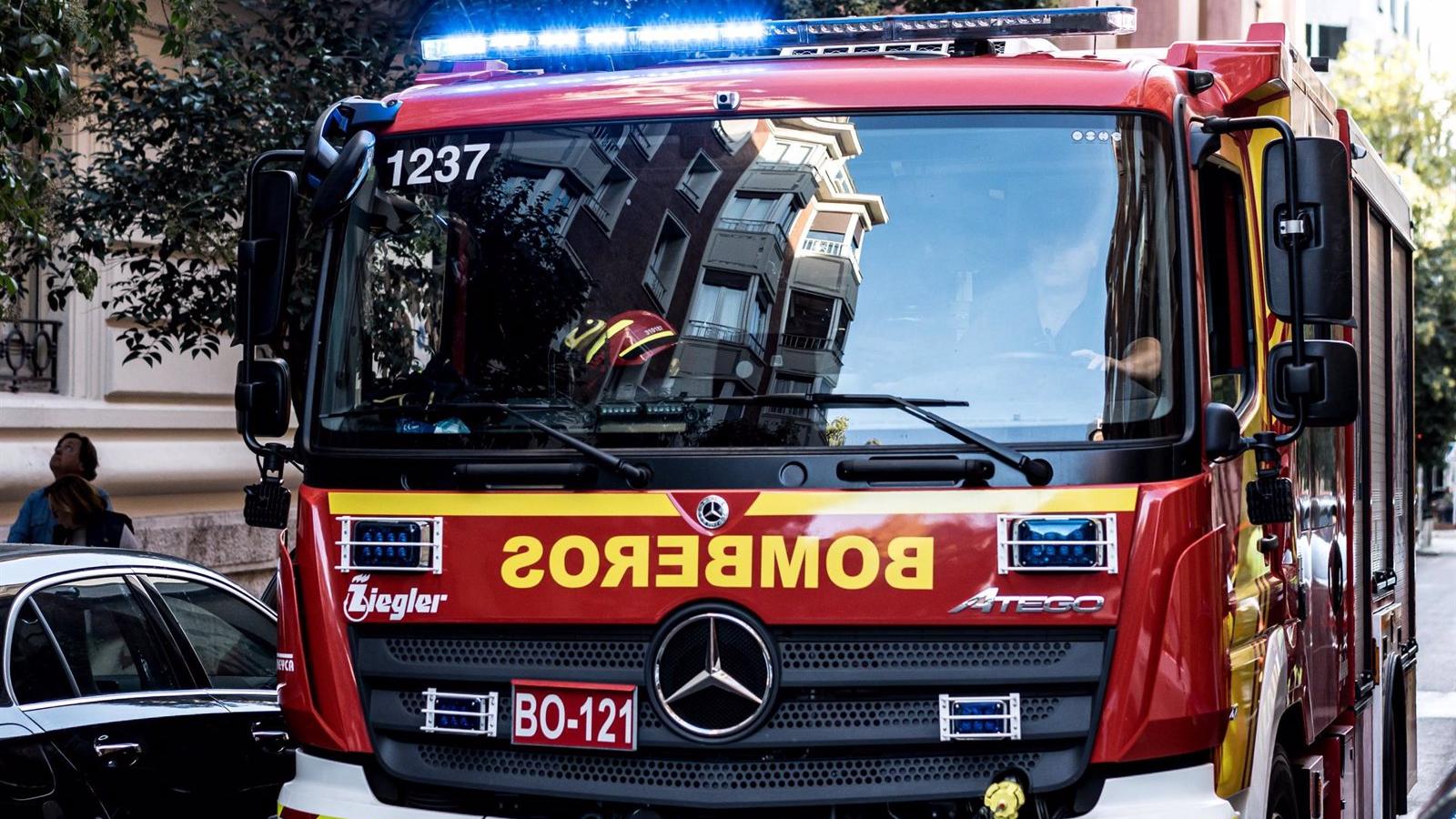 Incendio en Vicálvaro: Cuatro personas asistidas, principalmente por inhalación leve de humo