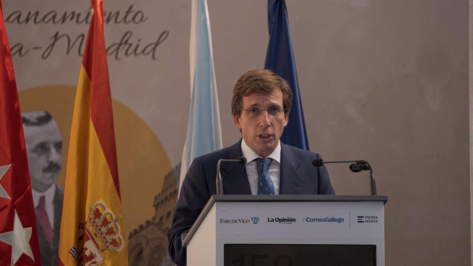 Almeida anuncia un plan para incrementar la vivienda asequible y limitar las VUT