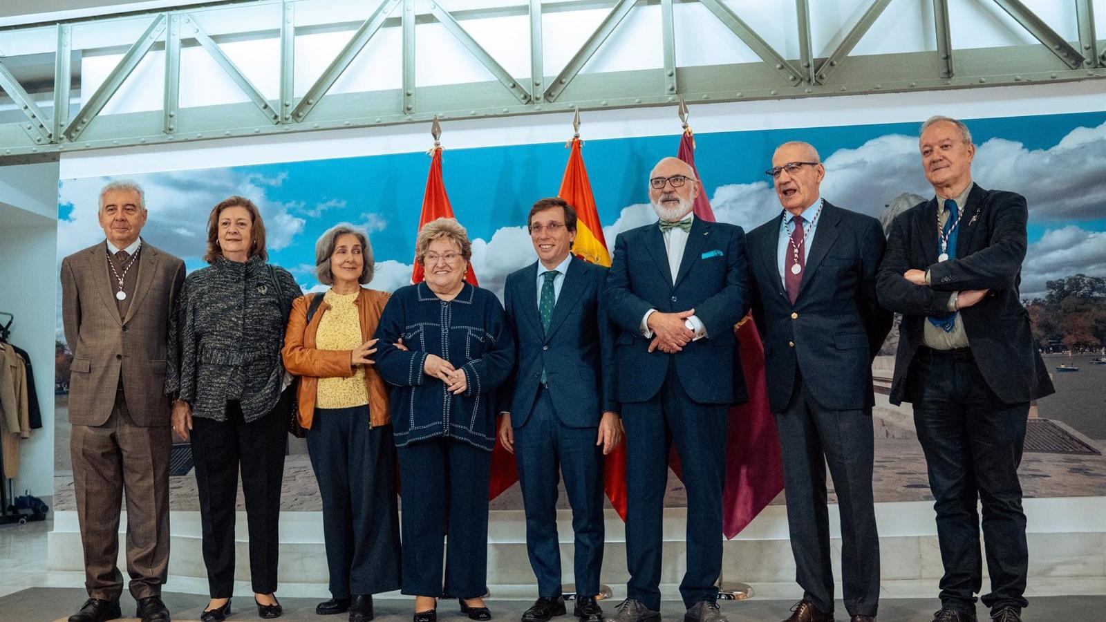La ciudad de Madrid aprueba nombrar a sus cuatro nuevos Cronistas de la Villa