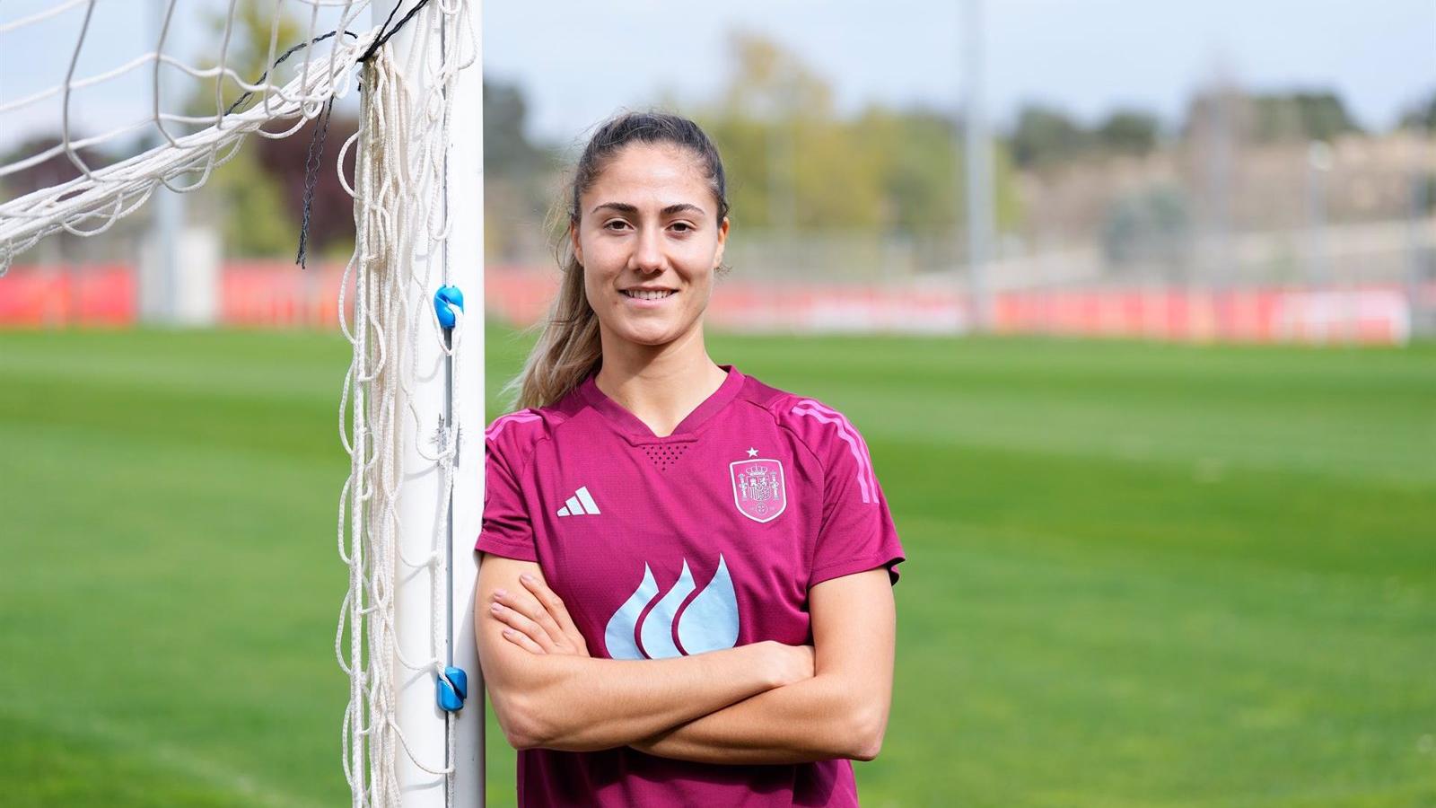 Aleixandri destaca cómo la intensidad del fútbol inglés mejora a los jugadores semanalmente