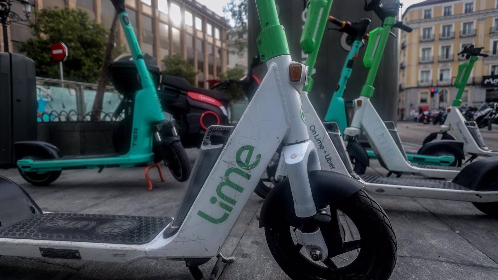 Madrid paraliza la retirada de patinetes hasta el fallo judicial pero mantiene las sanciones