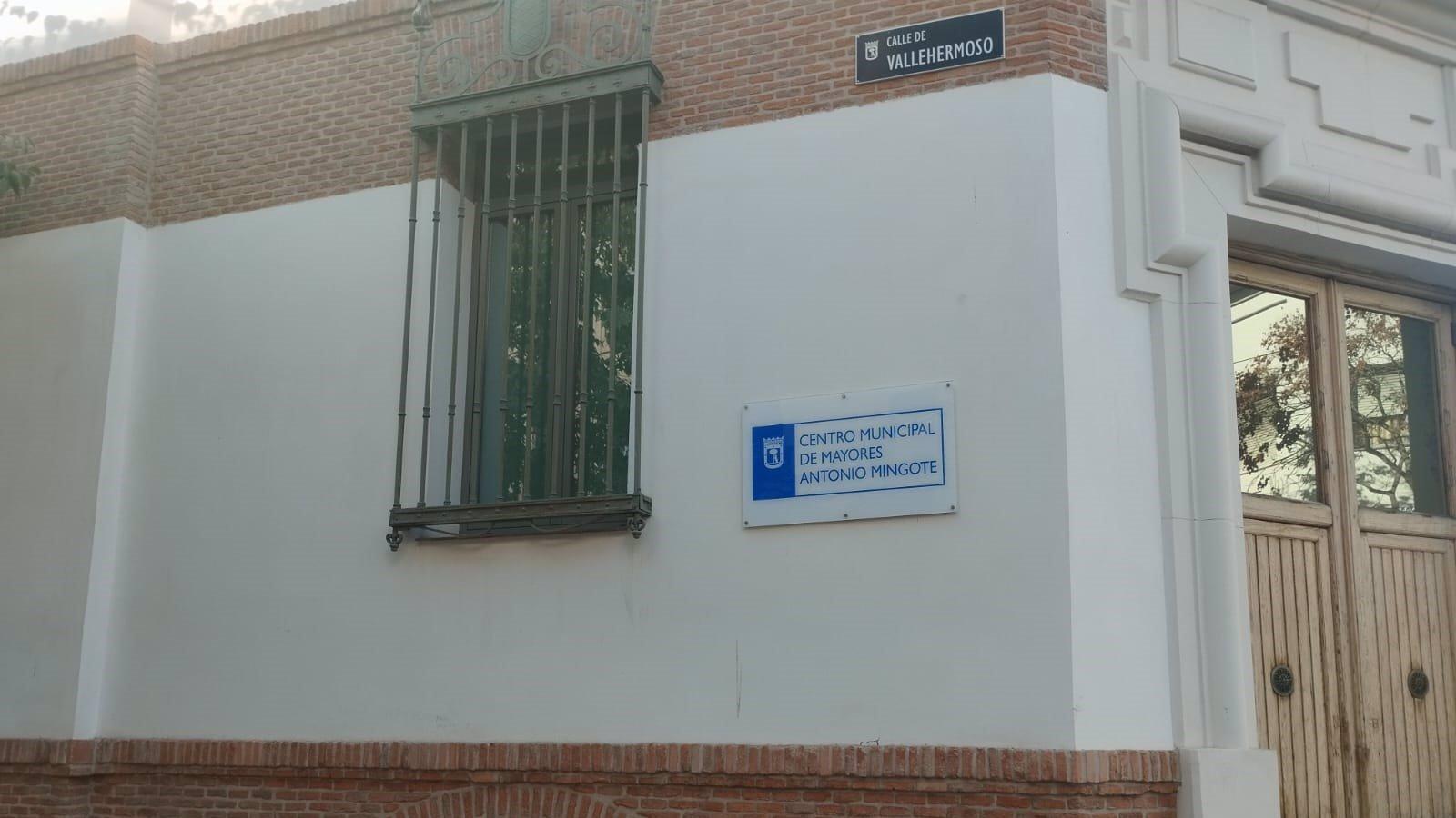 Cerca de 1.500 mayores reciben formación segura en banca digital en la ciudad de Madrid