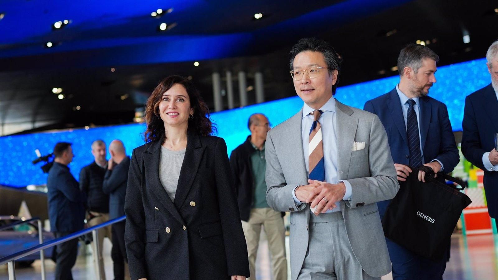 Ayuso presenta en Corea del Sur los proyectos estratégicos de Madrid para captar inversión
