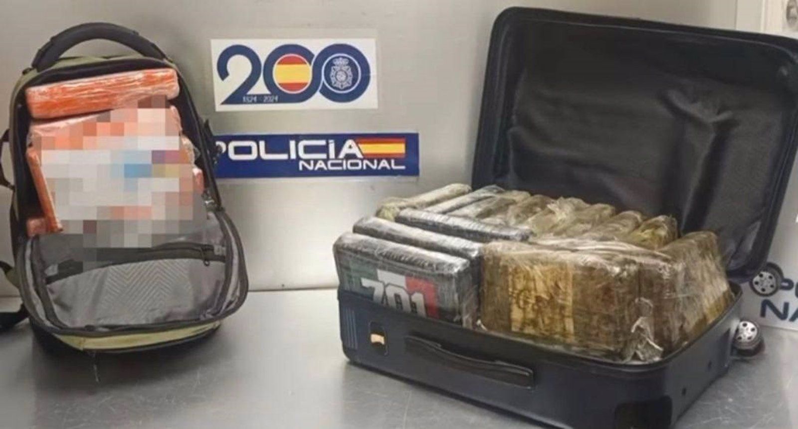Arrestan a un individuo con más de 37 kilos de cocaína ocultos en su equipaje