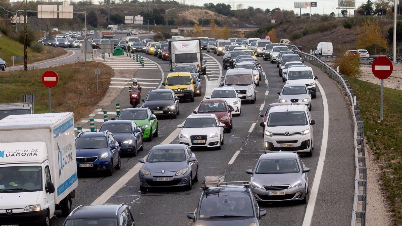 La DGT recomienda extremar precauciones ante nevadas en el norte peninsular