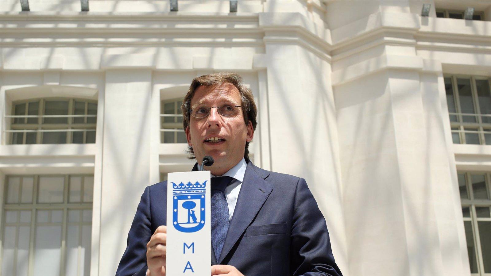 Almeida defiende la prórroga para vehículos sin etiqueta por "sentido común"