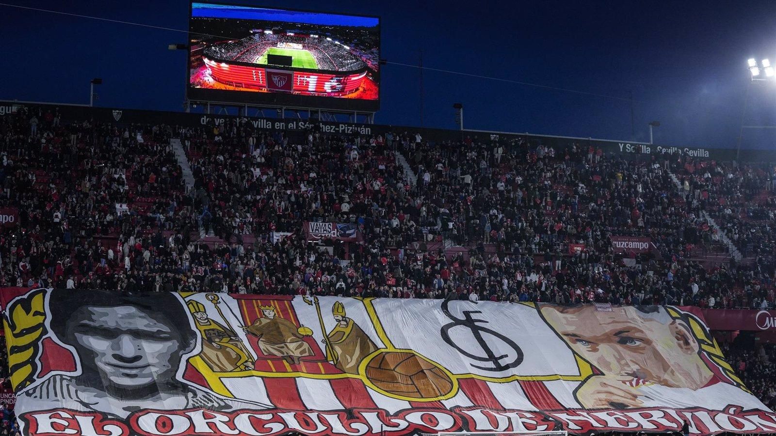 El Sevilla triunfa en el adiós de Navas mientras el Mallorca se impone con gol de Larin