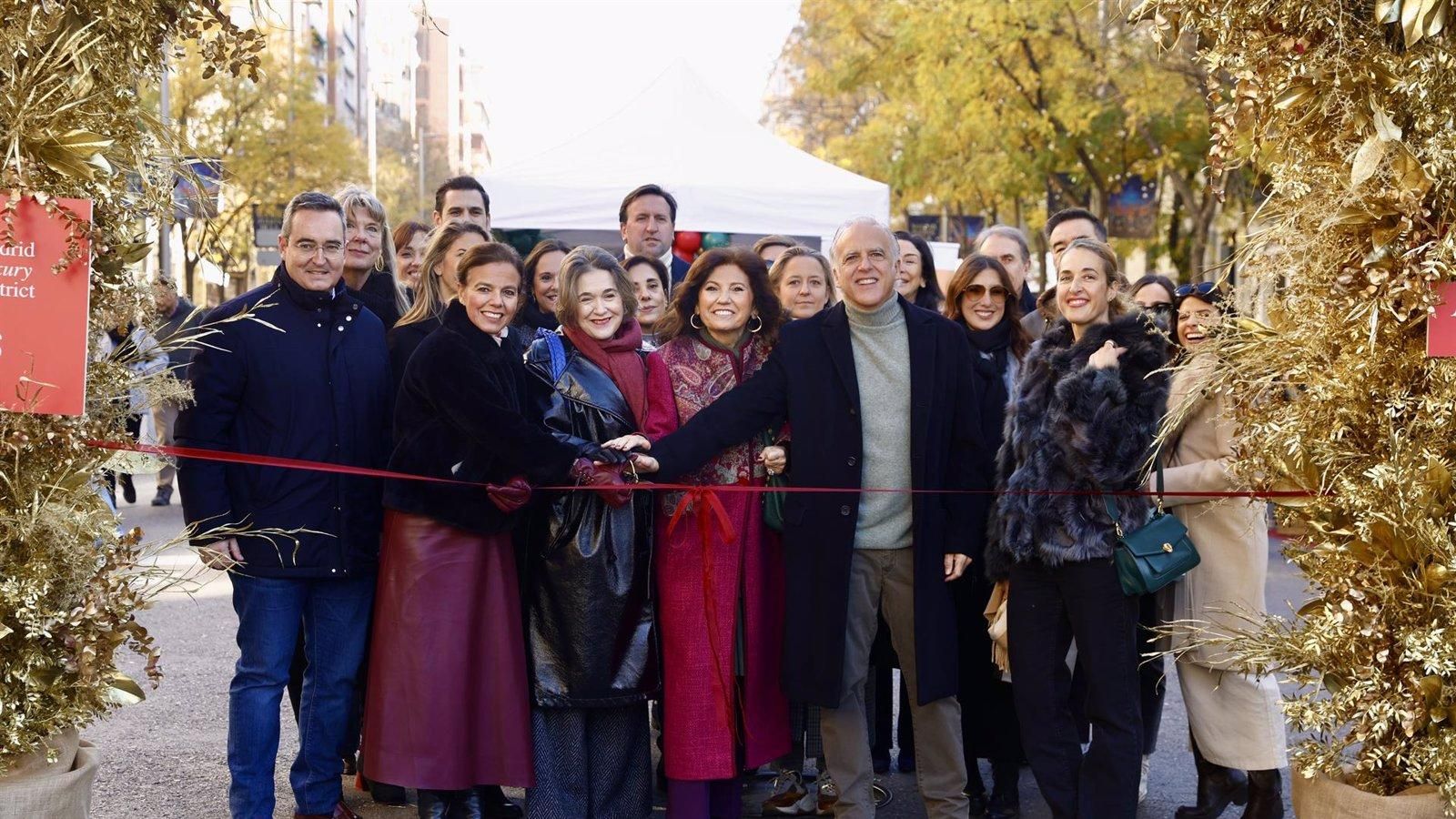 Ortega y Gasset inaugura la Navidad con el mercadillo navideño Xmas Market