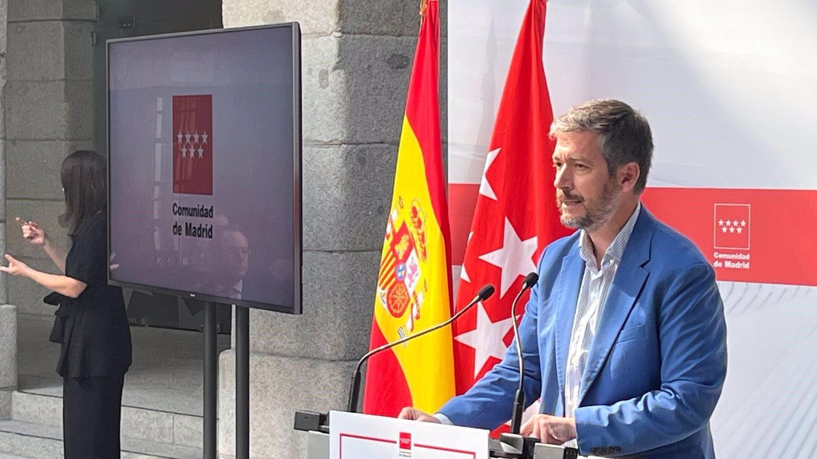 García Martín acusa al Gobierno de Sánchez de estar "acorralado por casos de corrupción" y pide elecciones