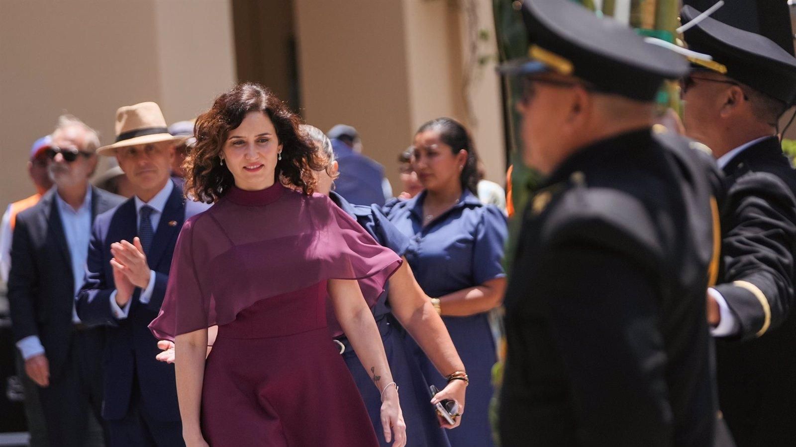 Ayuso denuncia el alineamiento del Gobierno con los BRICS y critica el aislamiento internacional de España