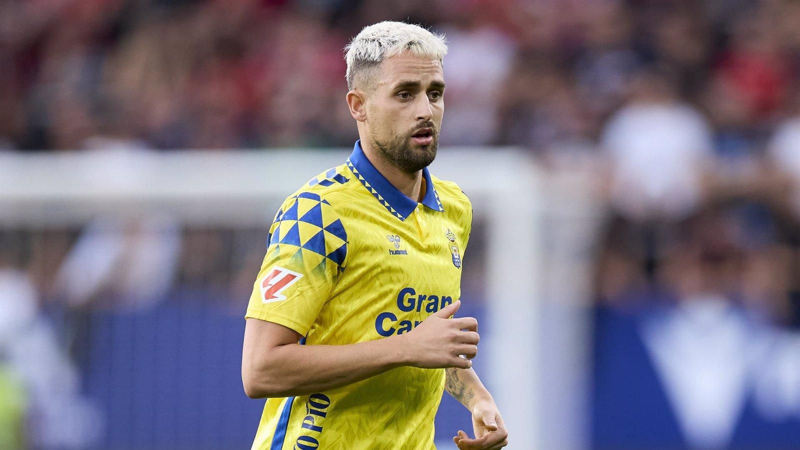 Las Palmas rescata un punto en el último minuto frente a Osasuna