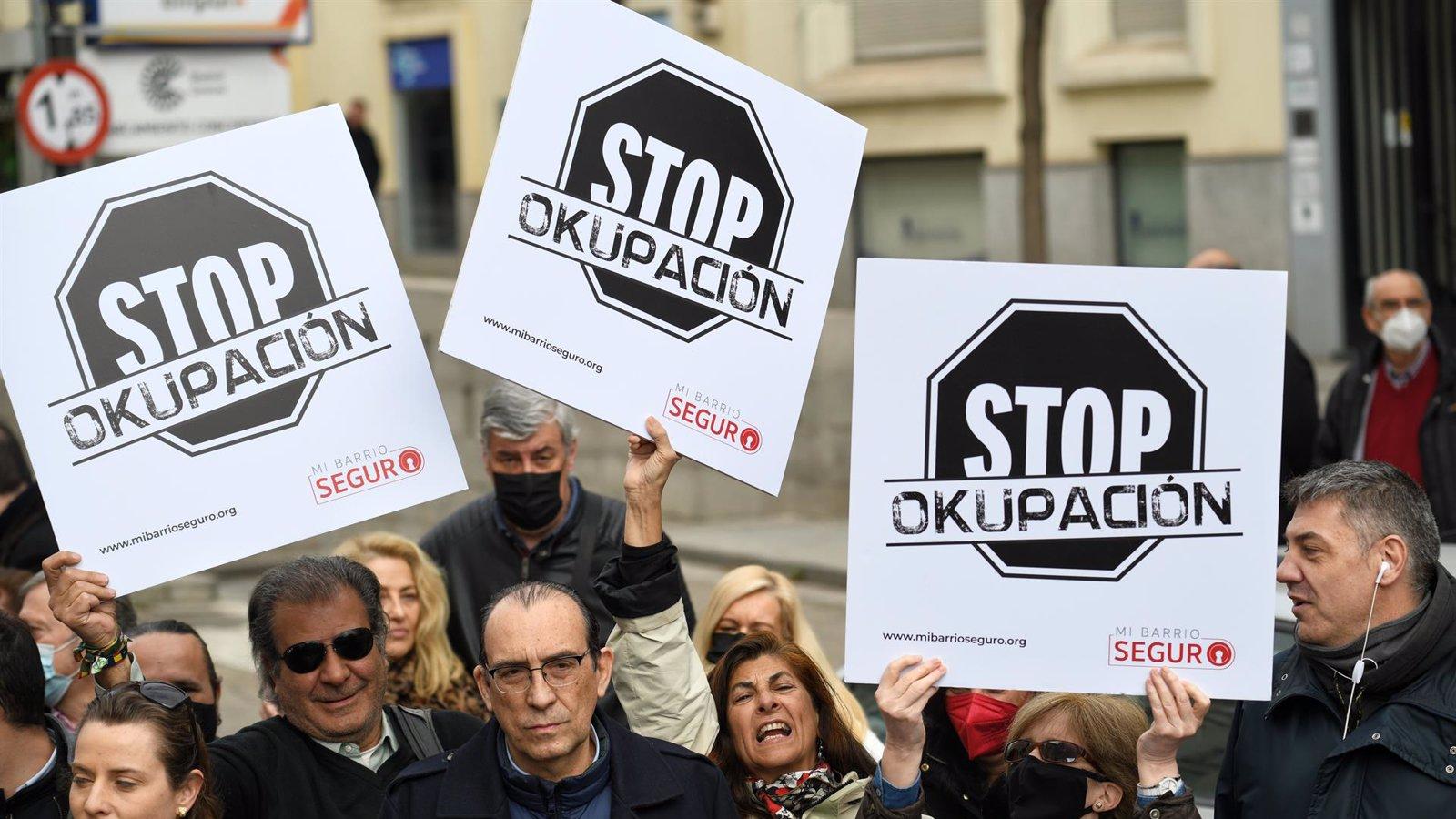 La Comunidad de Madrid denuncia el auge de la okupación y exige desalojos en 24 horas