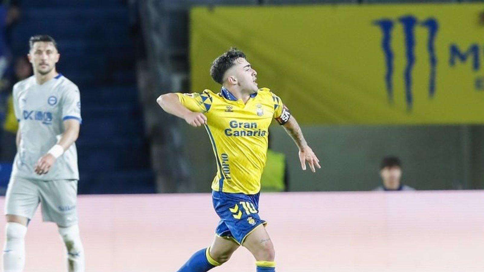  Las Palmas y Alavés se dejan cosas pendientes en el Gran Canaria