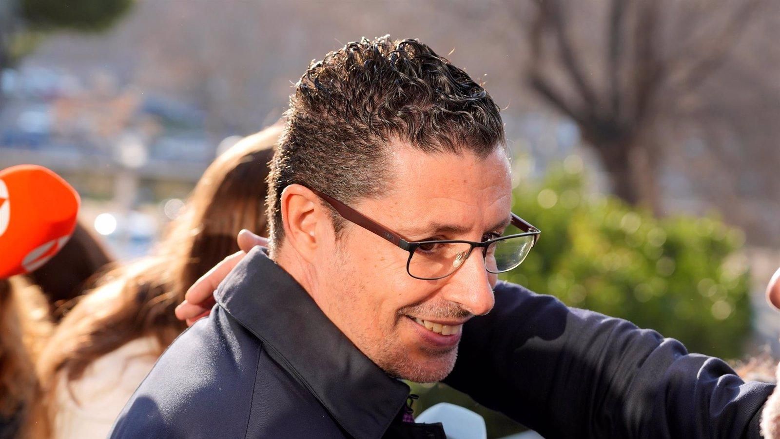 Almeida estudia recurrir la sentencia del caso mascarillas