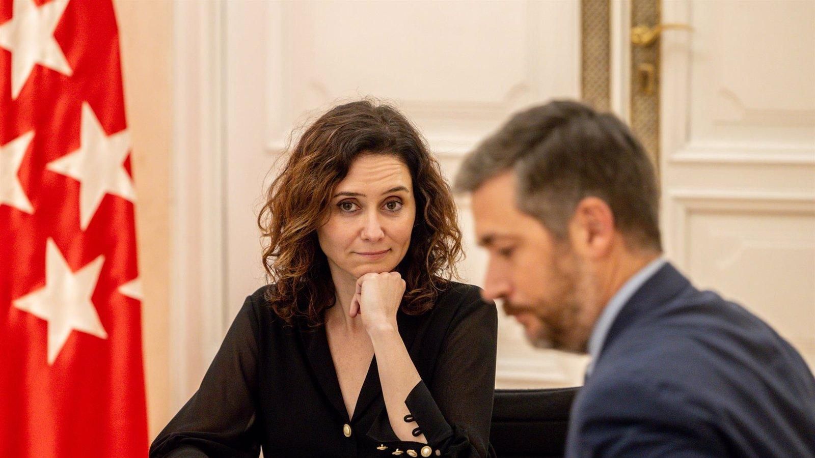 La Comunidad recuerda que la pareja de Ayuso no tiene "ninguna relación contractual" con el Gobierno