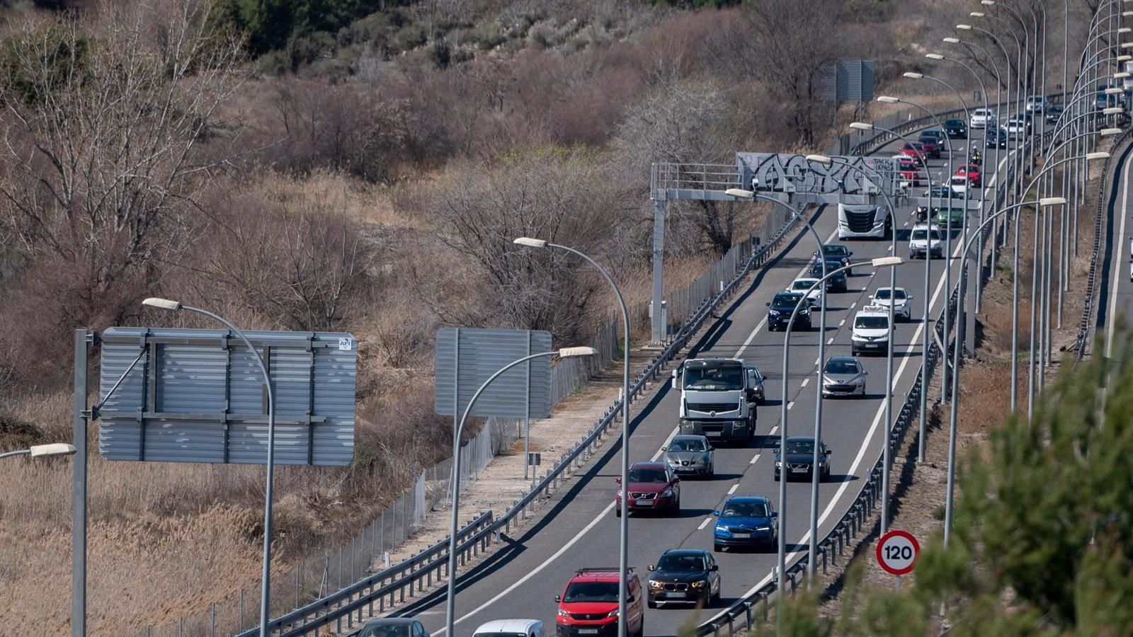 Madrid, única región que rejuvenece su parque móvil
