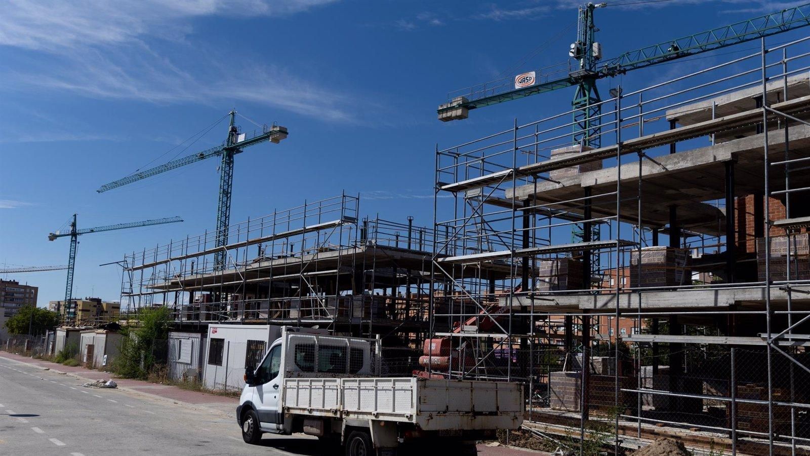 La firma de hipotecas se hunde en Madrid mientras sube en el resto de España