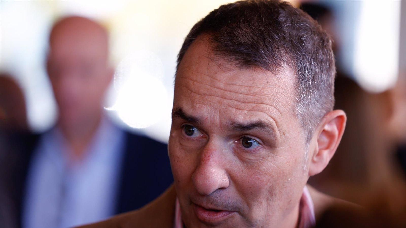 Clos Gómez acusa a Mateu Lahoz de estar resentido y de difamar al estamento arbitral