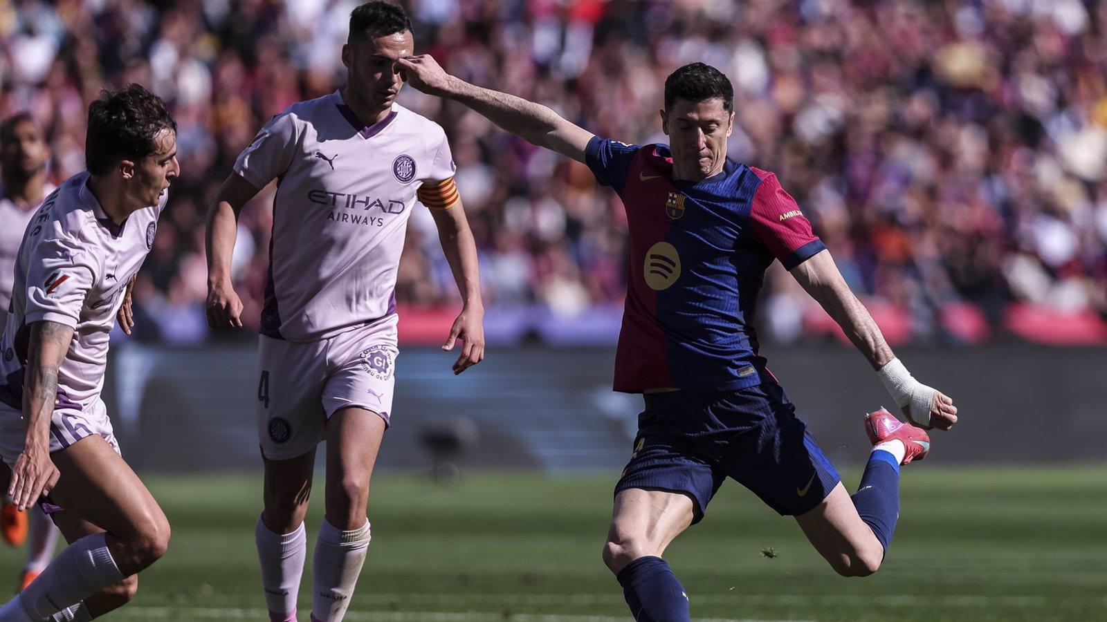 El FC Barcelona se impone al Girona FC con un contundente 4-1