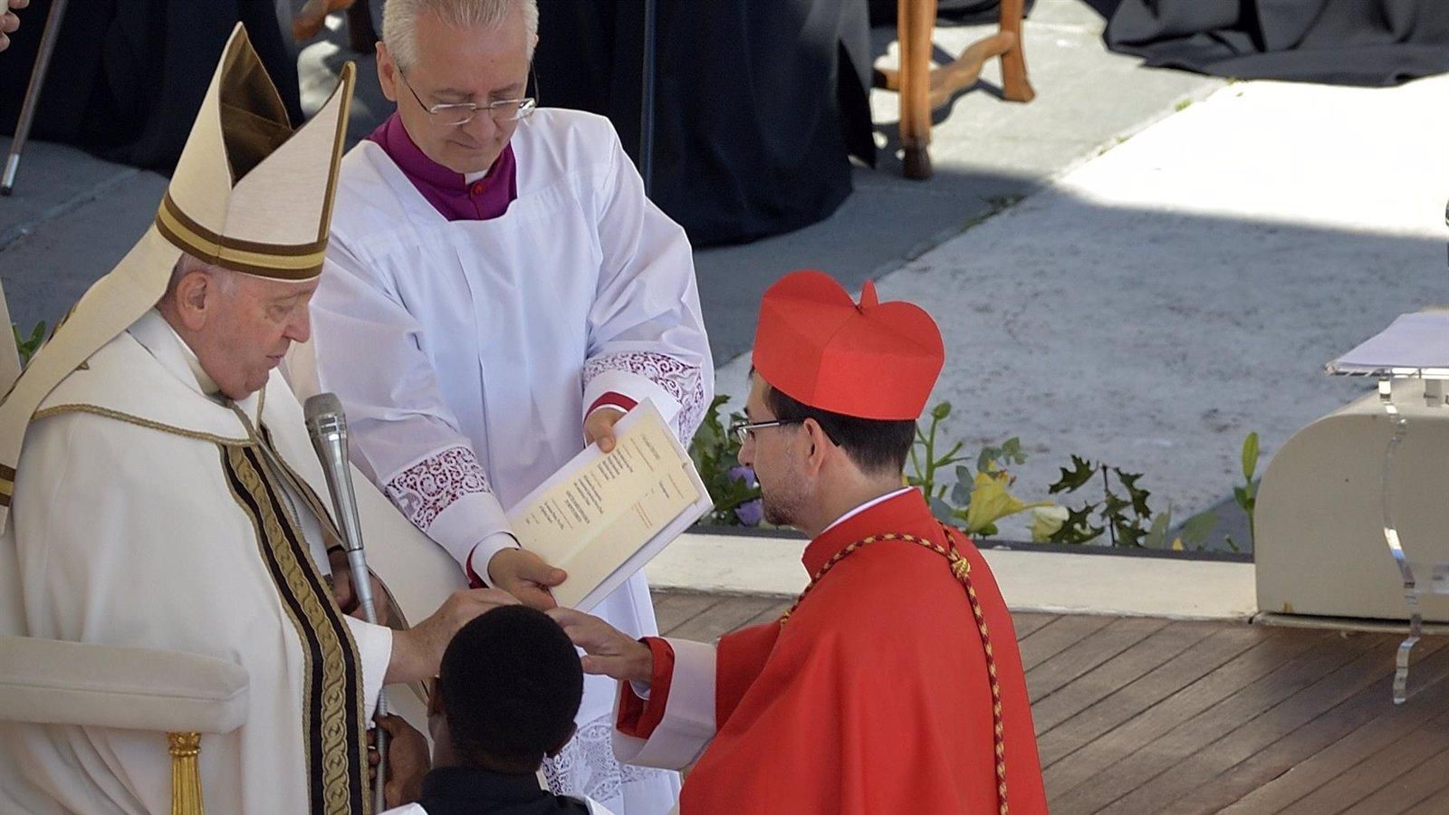 Siete cardenales españoles participarán en el Cónclave tras la muerte del Papa Francisco