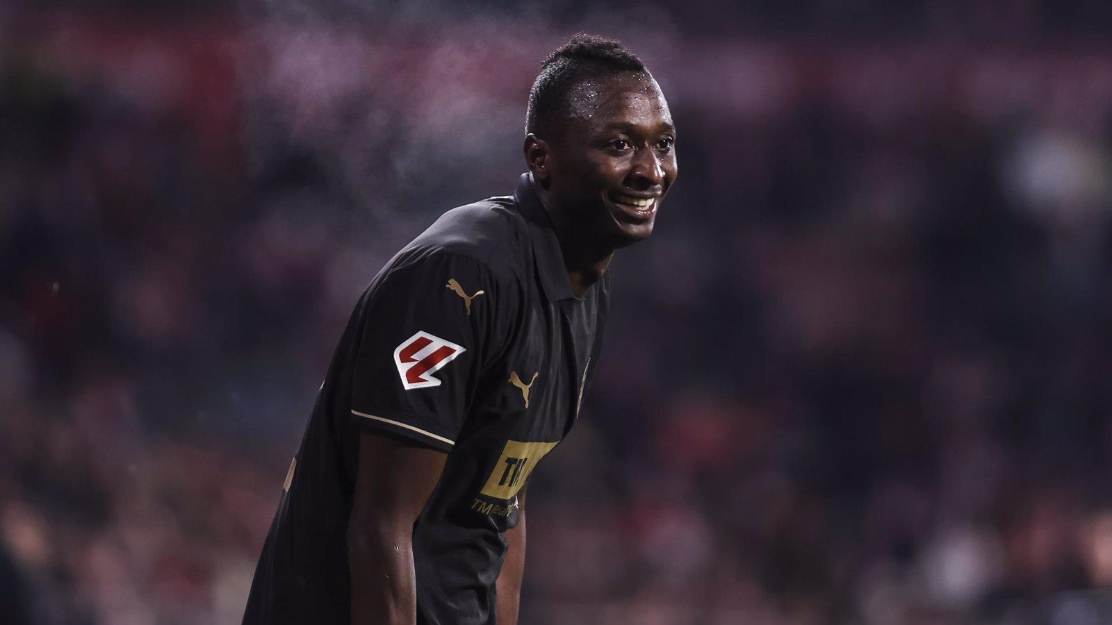 El Almería de Sadiq acaba con las aspiraciones europeas del Rayo Vallecano