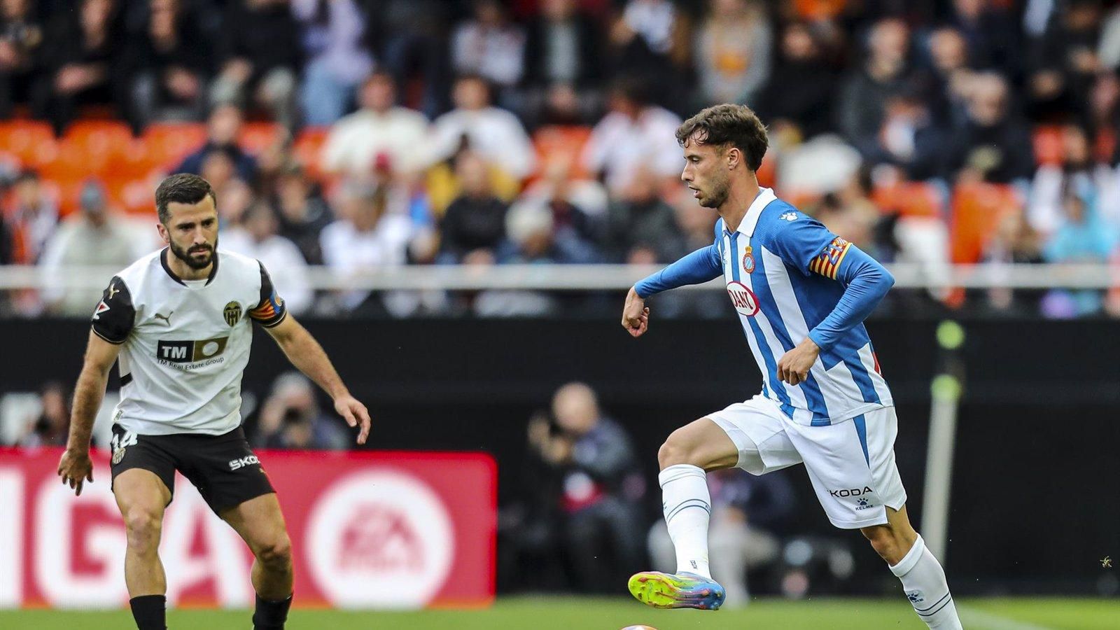 El Espanyol logra un empate en Mestalla frente al Valencia