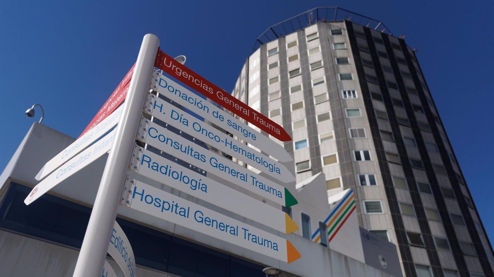 Los hospitales madrileños recuperan la normalidad tras el apagón 