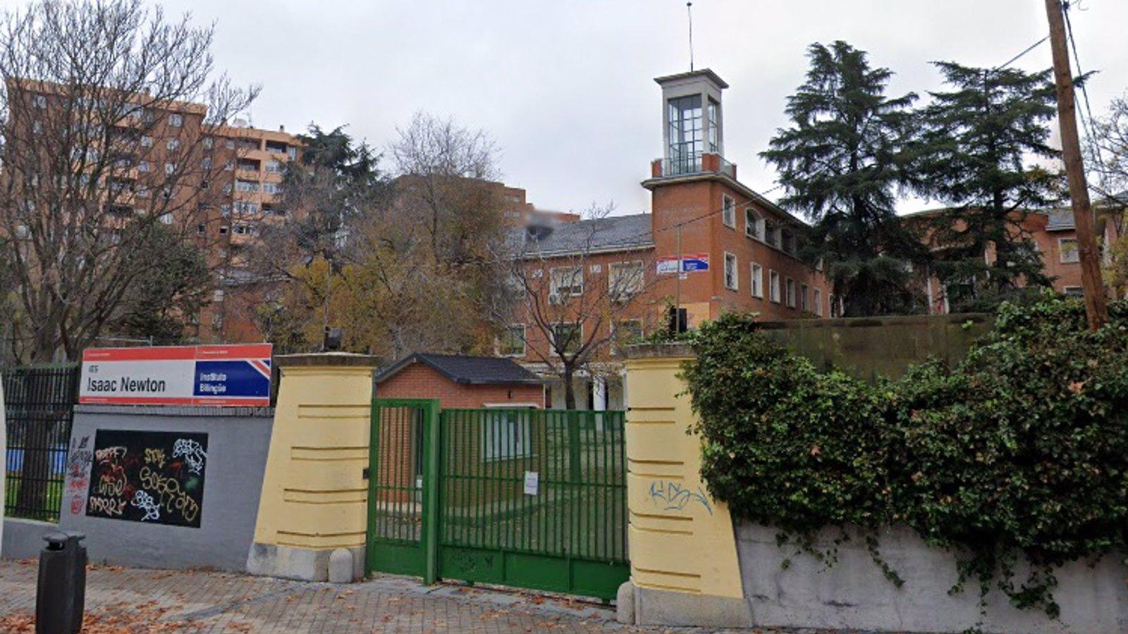 Investigan a un alumno del IES Isaac Newton por una presunta agresión sexual a una compañera