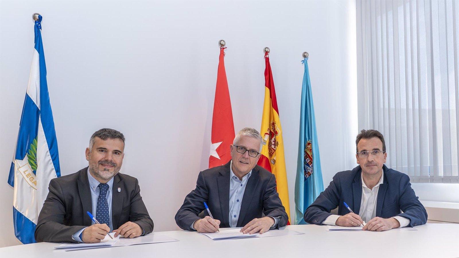 Leganés garantiza el uso de Butarque durante 50 años tras firmar un acuerdo con el Ayuntamiento