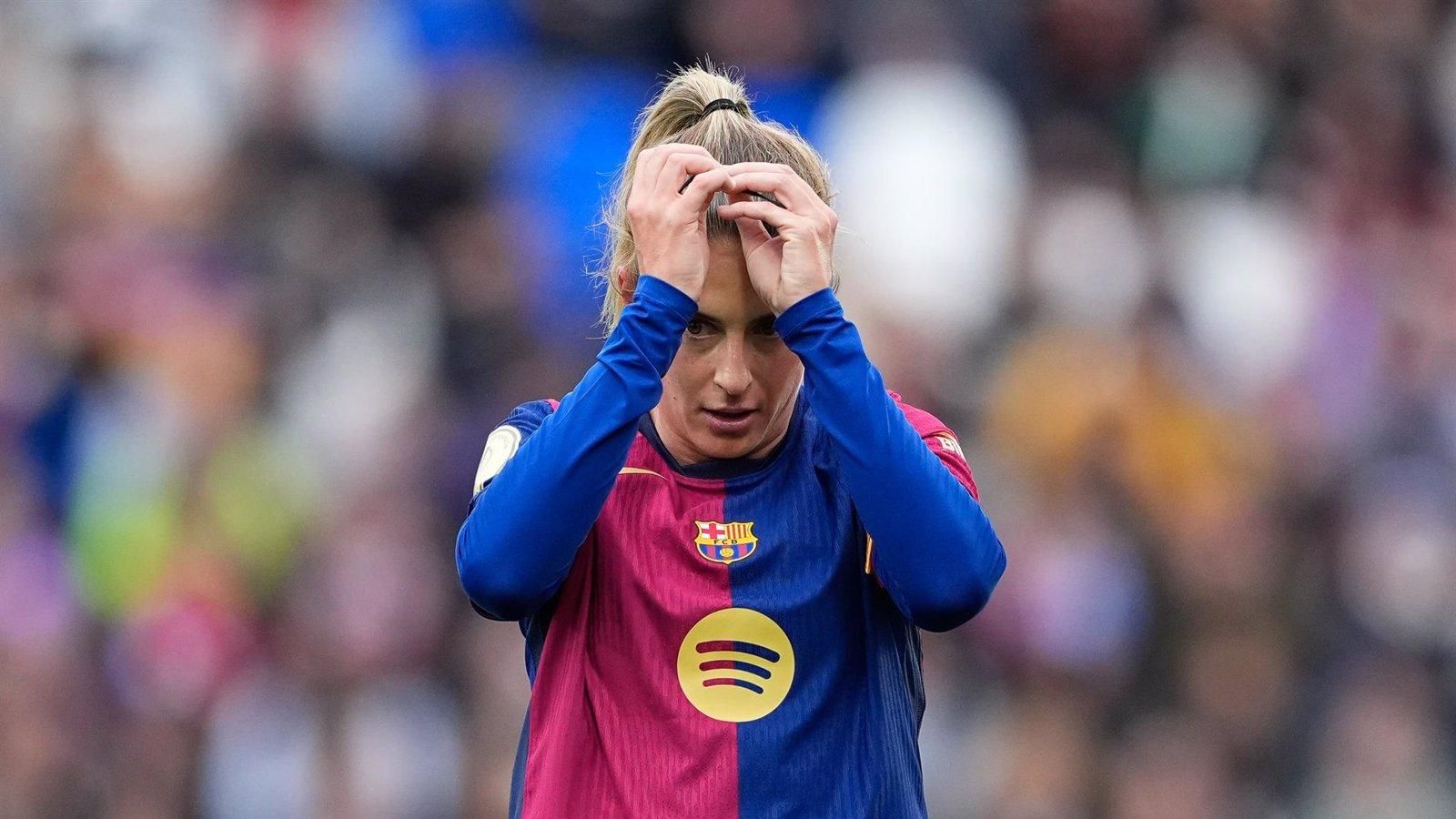 Alexia Putellas reconoce el dolor por no haberse encontrado en el campo