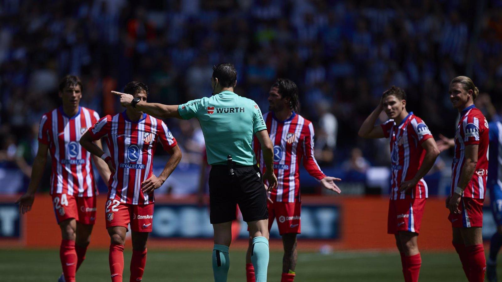 El Atlético de Madrid empata sin goles ante el Deportivo Alavés en la Liga