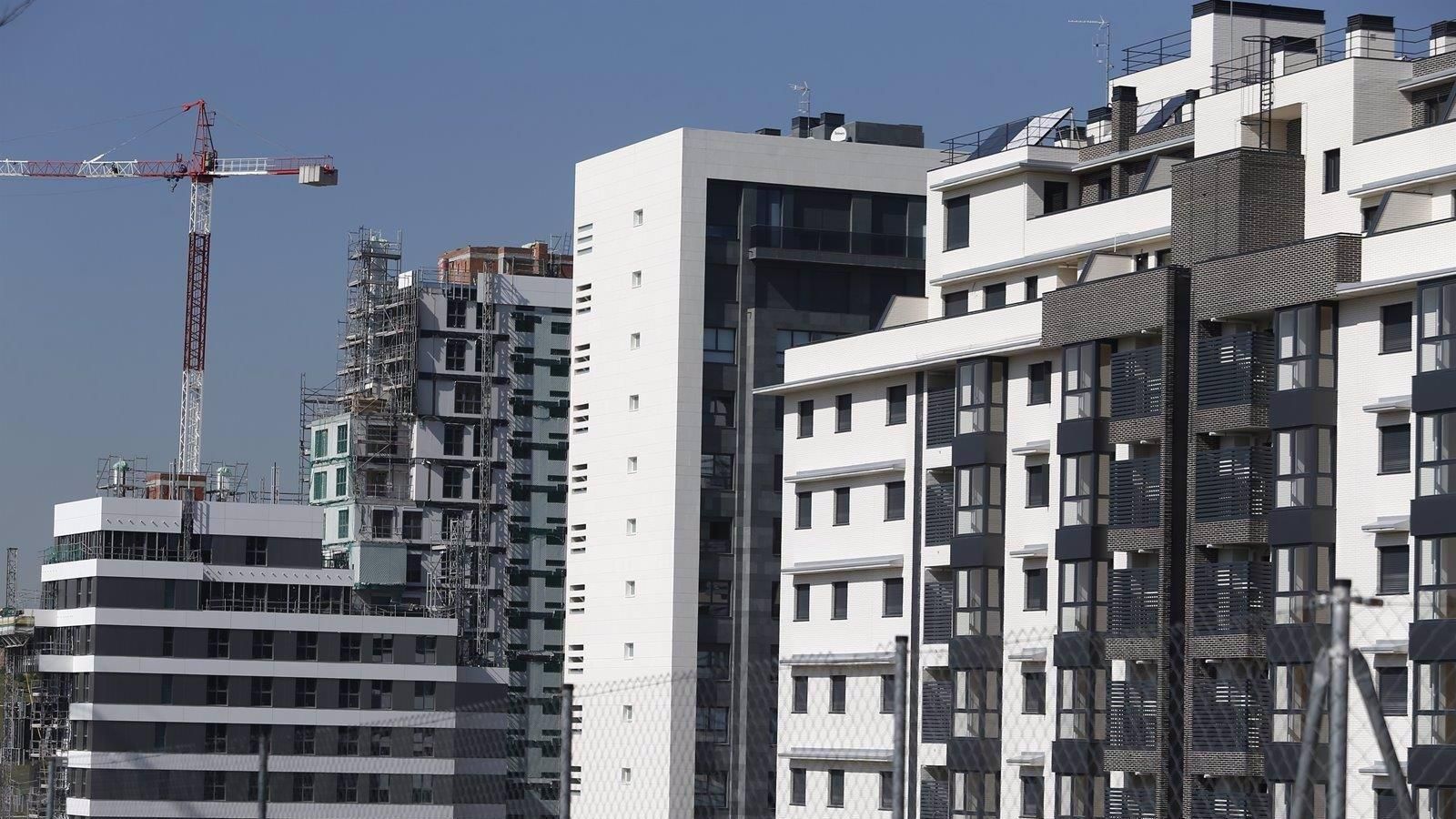 La firma de hipotecas sobre viviendas crece un 20,6% en Madrid en junio, con 6.632 operaciones
