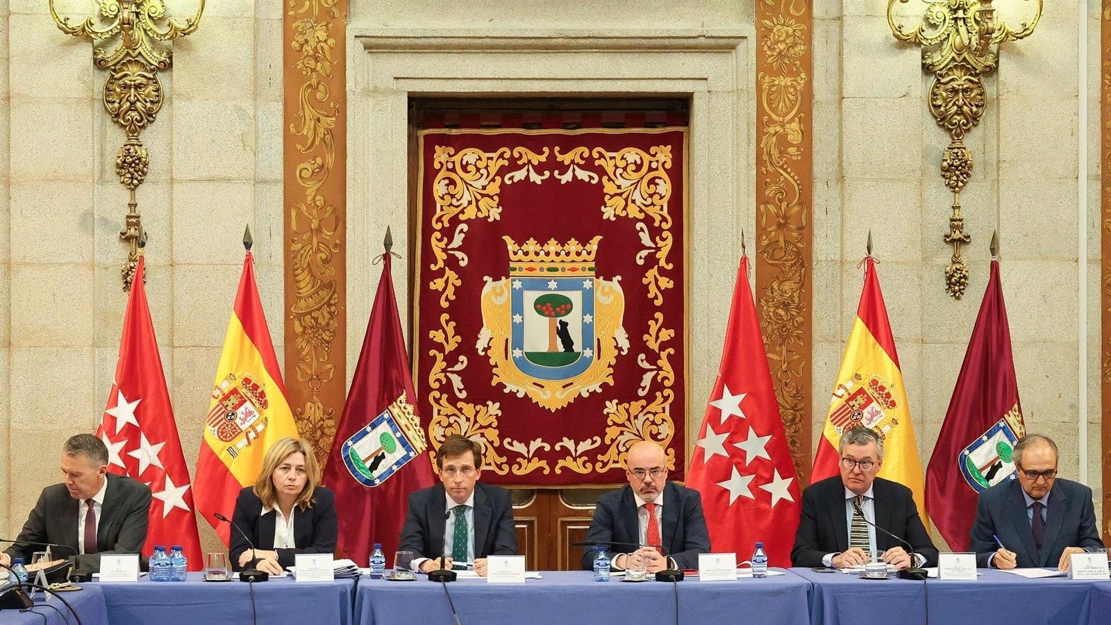 Almeida excluye a Francisco Martín del acto de San Isidro por “insultar y descalificar” desde un cargo institucional