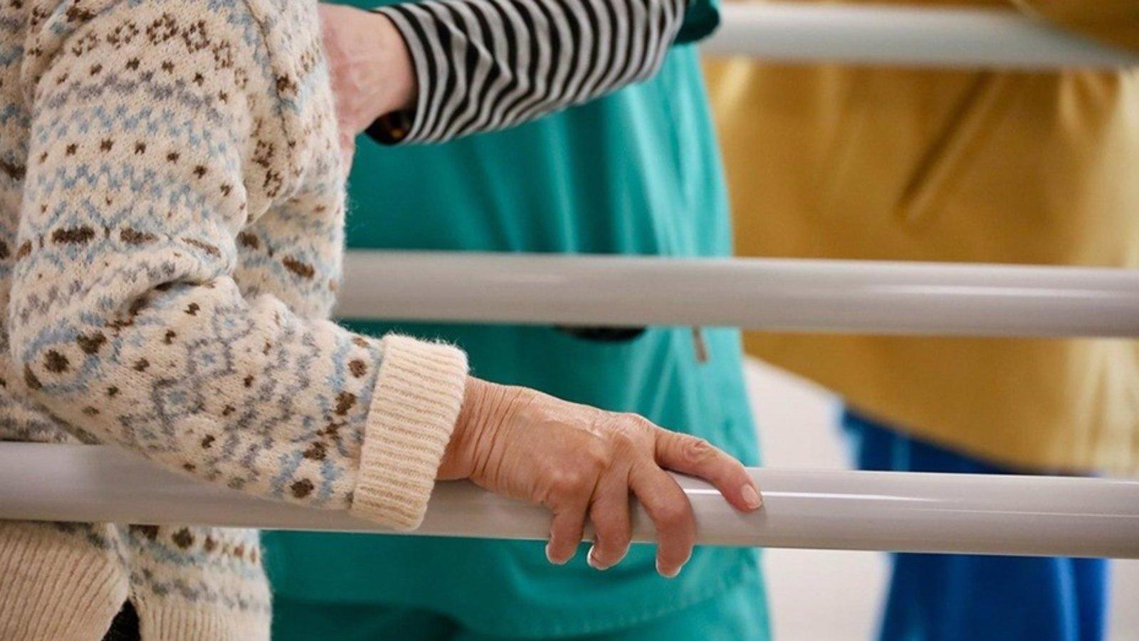 La Comunidad ordena cerrar durante dos años la residencia Santa Josefina de Navas del Rey por graves deficiencias