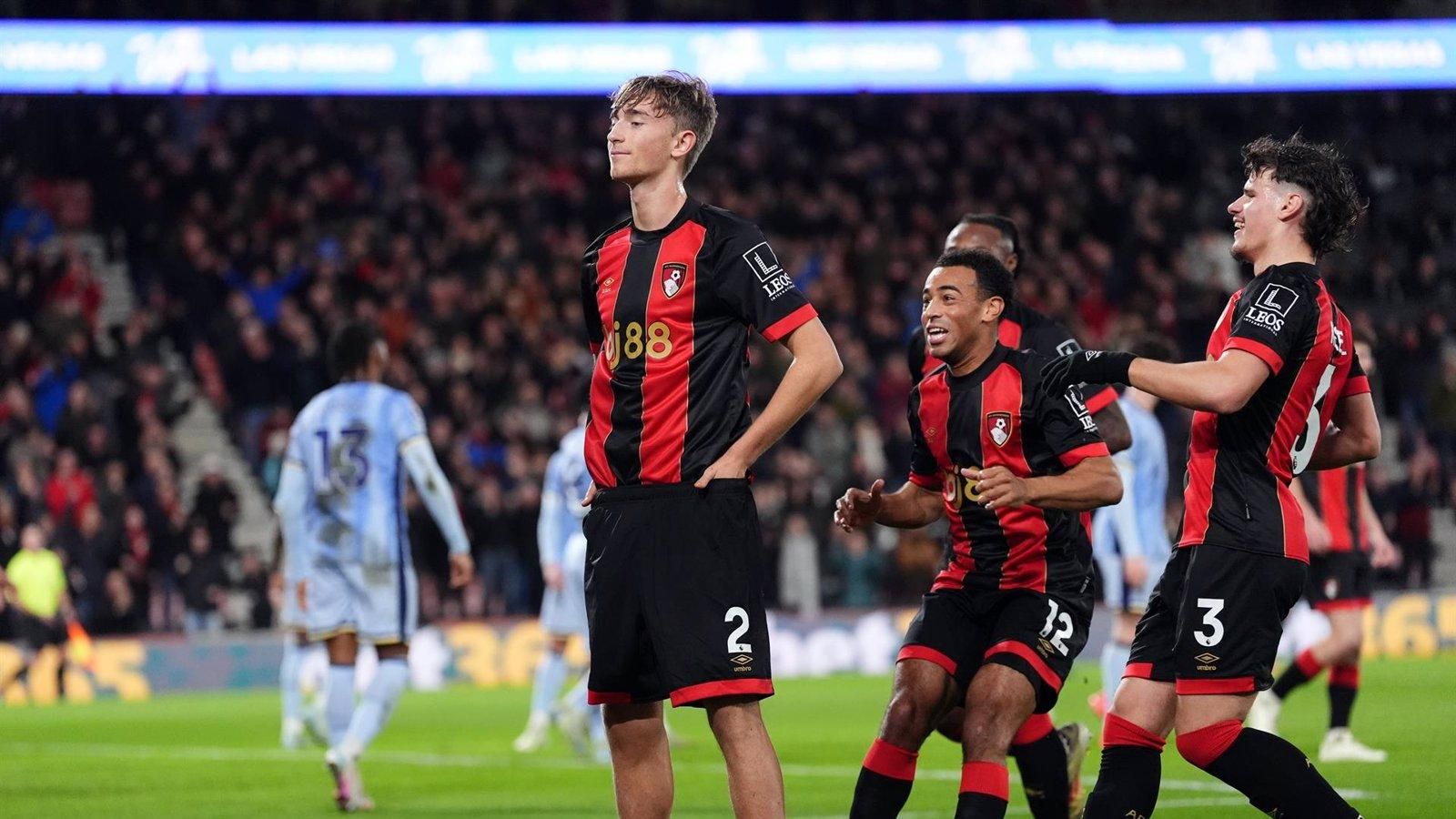 El Real Madrid refuerza su defensa con el joven talento español Dean Huijsen