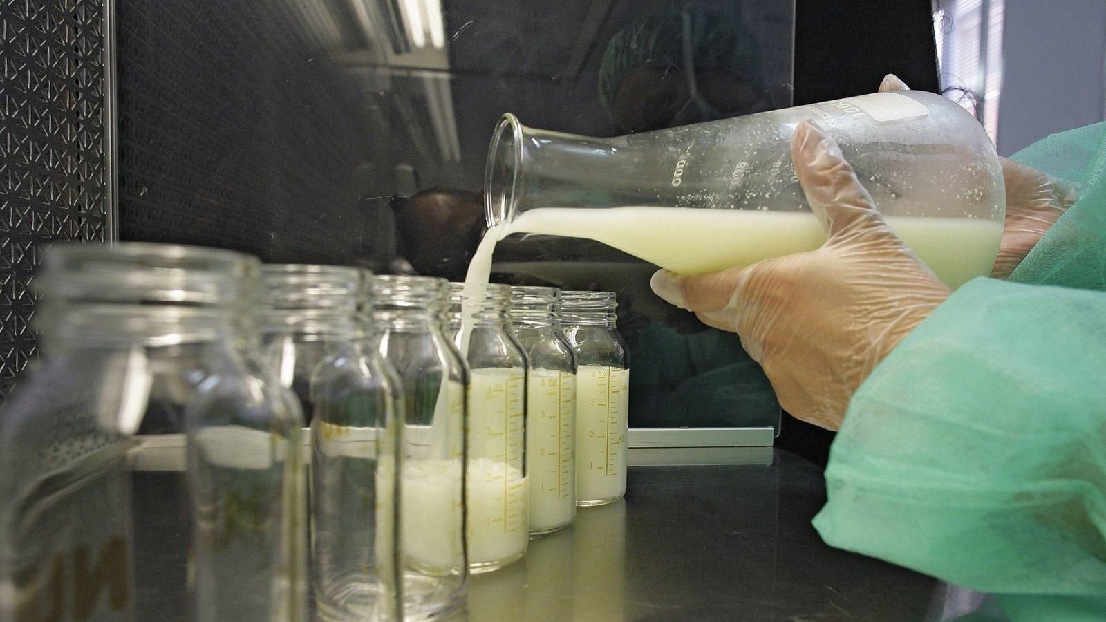 El Hospital Puerta de Hierro anima a donar leche materna para los recién nacidos hospitalizados