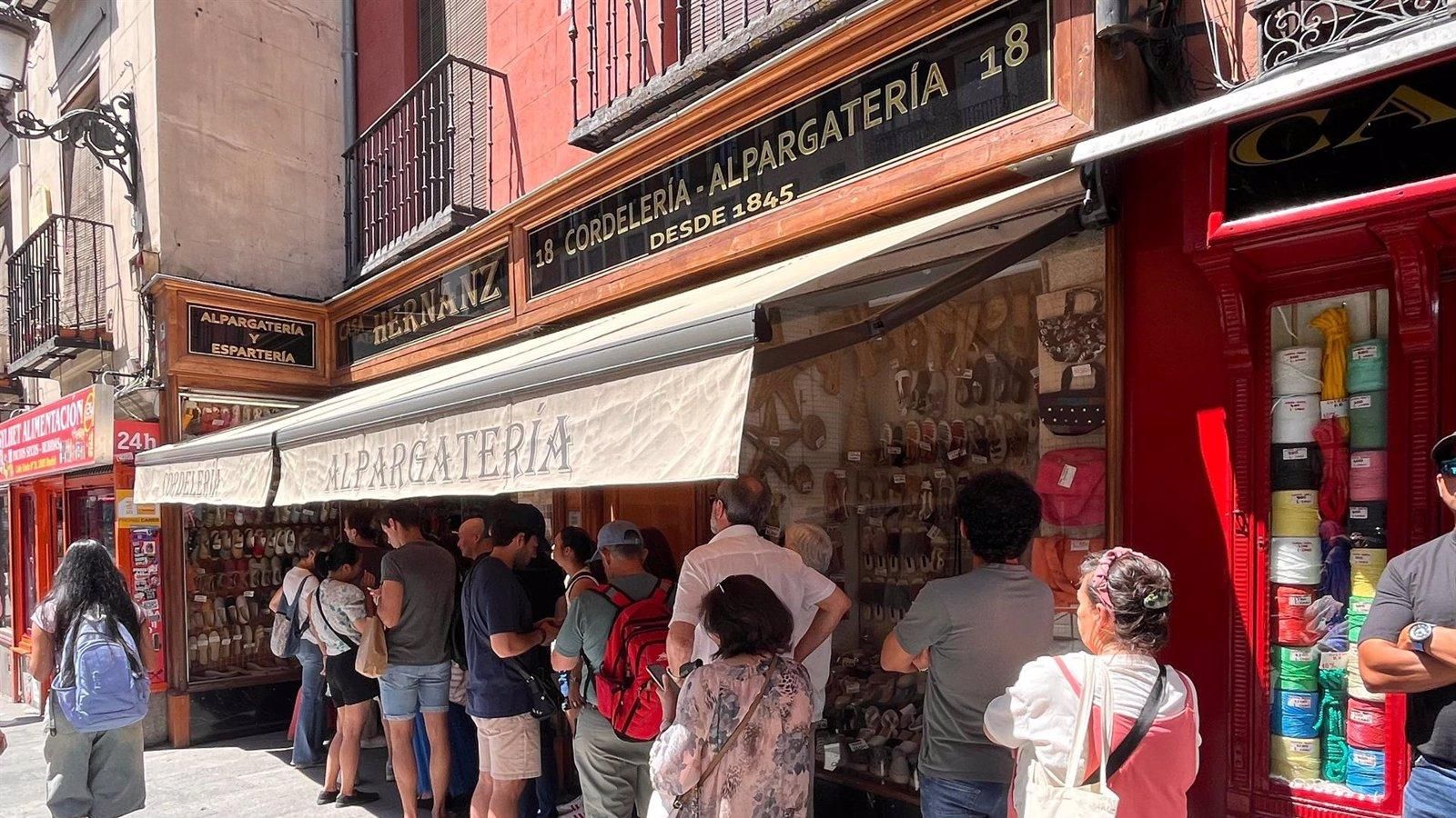 Más de 7.000 pequeños comercios cerraron en Madrid en un año y el sector pide soluciones