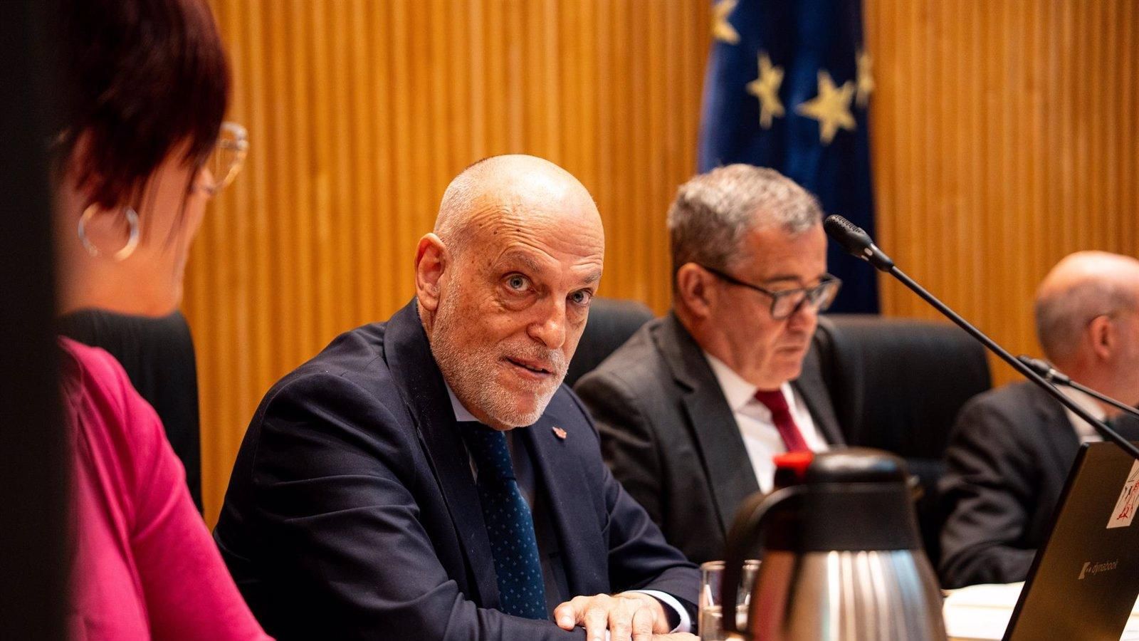 Tebas alerta de que los nuevos formatos internacionales amenazan el calendario y la viabilidad del fútbol europeo